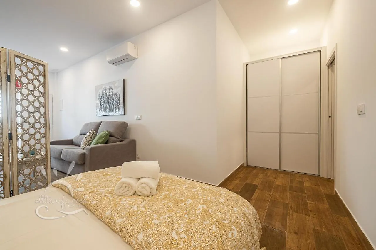 Apartamentos Dom Room Tarifa 0*,