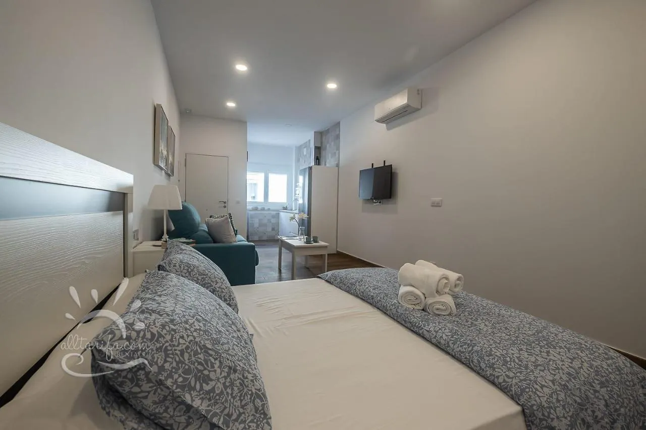 Apartamentos Dom Room Tarifa 0*,  Spain