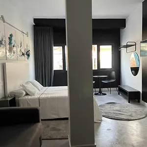 https://estepa-modern-y-luxury.hotelsinnerja.org
